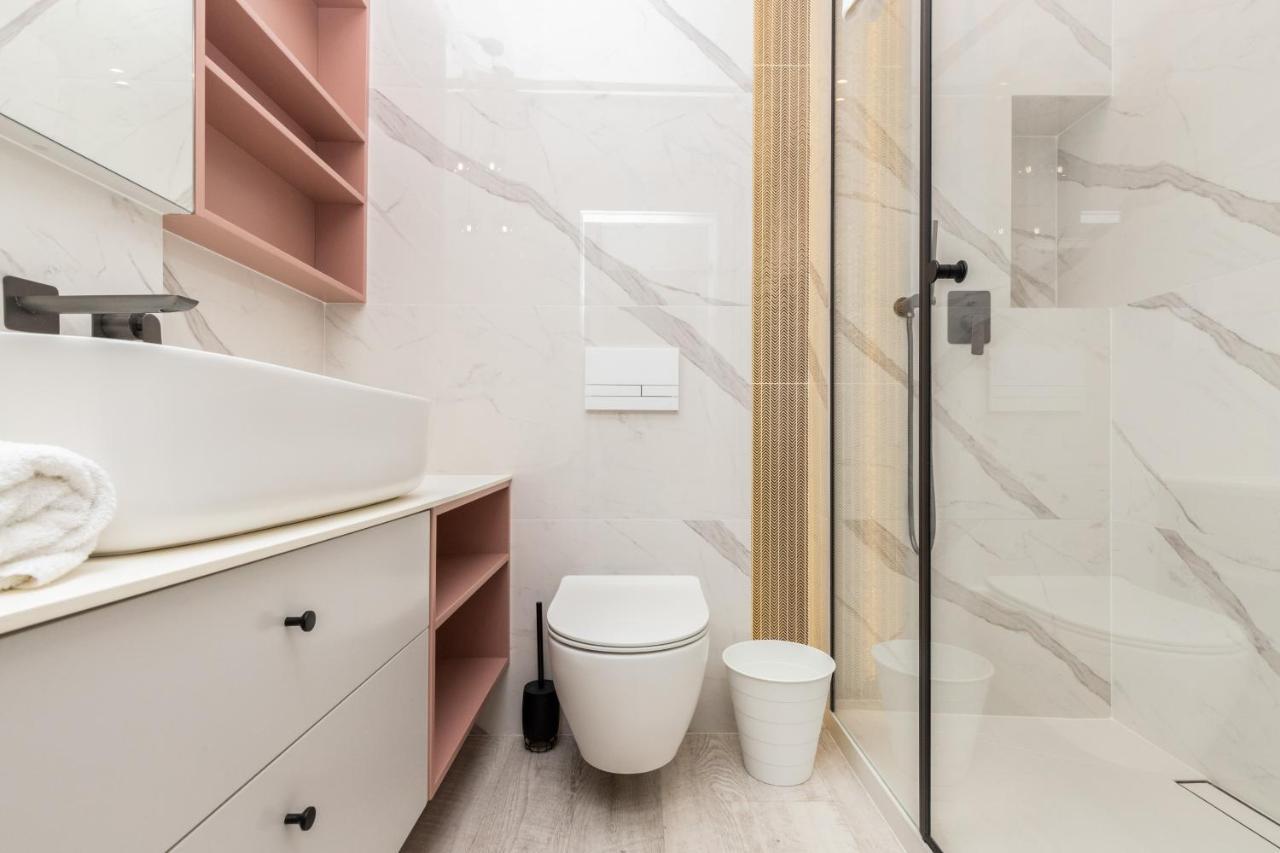 Harmonia Oliwska Premium By Renters Prestige Lägenhet Gdańsk Exteriör bild